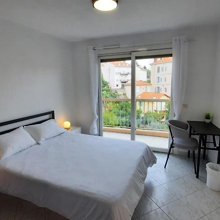 Sunny Mercury - Room In Apartment Кан Екстериор снимка